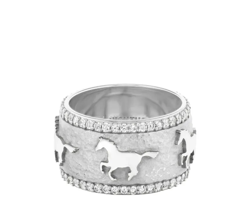 Night Horse Running Horse Platinum Ring Diamonds